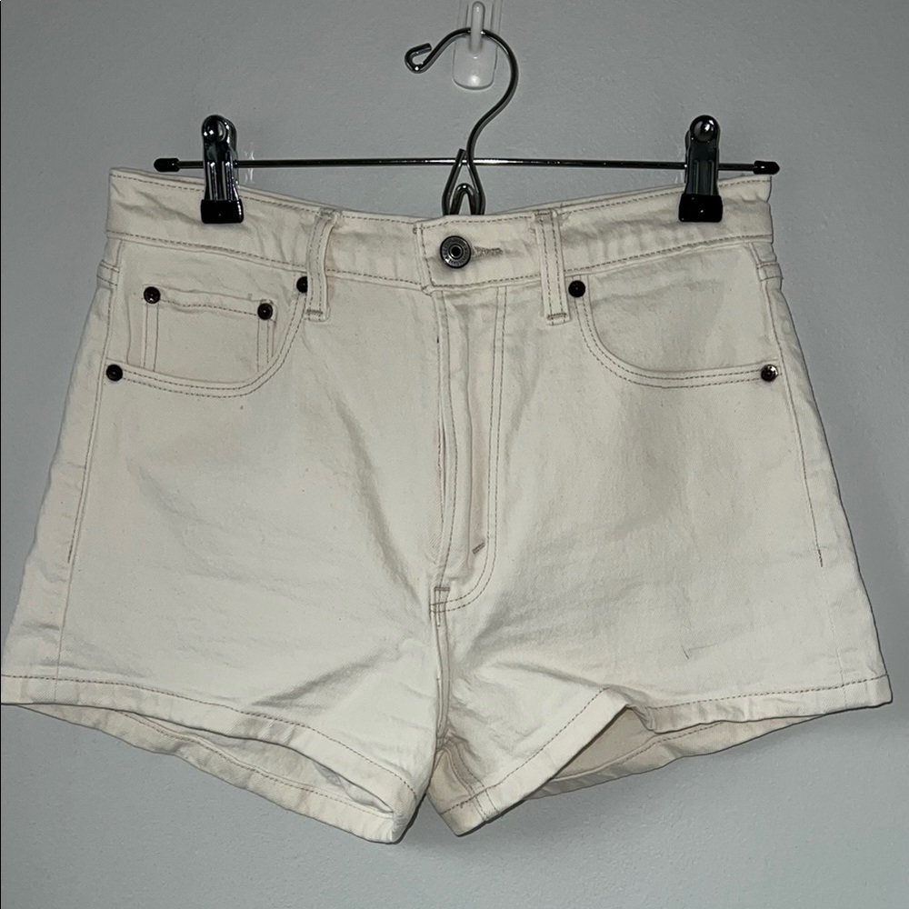 Abercrombie & Fitch  High Rise Mom Shorts